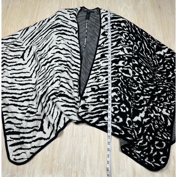 WHBM Wrap Shawl Animal Prints Ruana Wool Cashmere Blend Chic Cozy Poncho OS - Picture 12 of 14